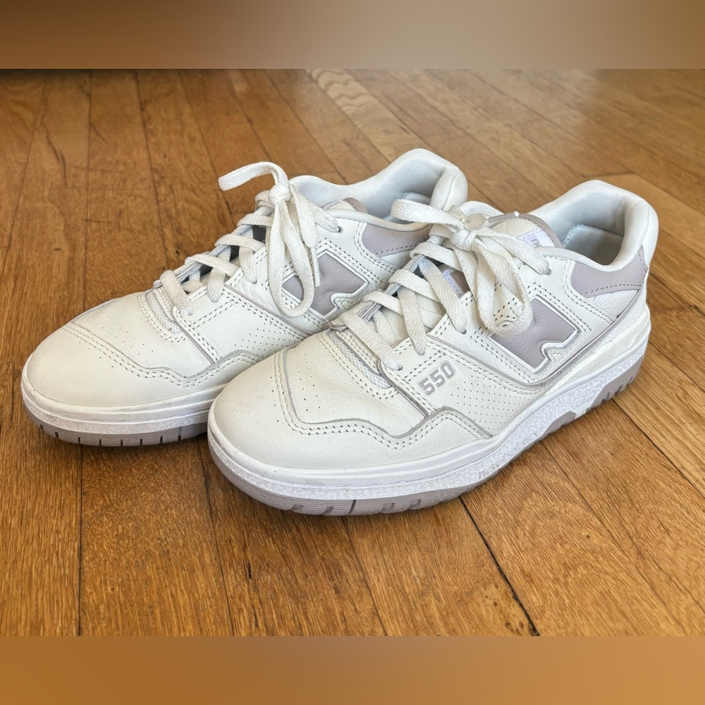 Light Brown New Balance 550’s sz 8